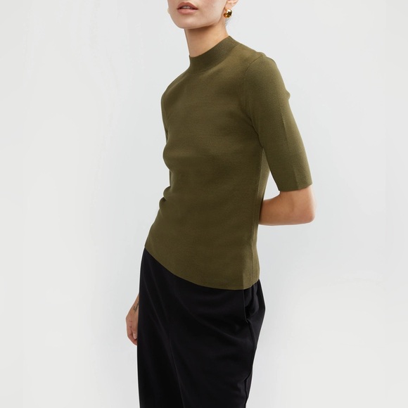 Oak and Fort BLACK mock neck short sleeve sweater tee - Picture 5 of 10